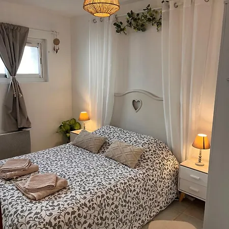 L Instant Cosy شقة Garons